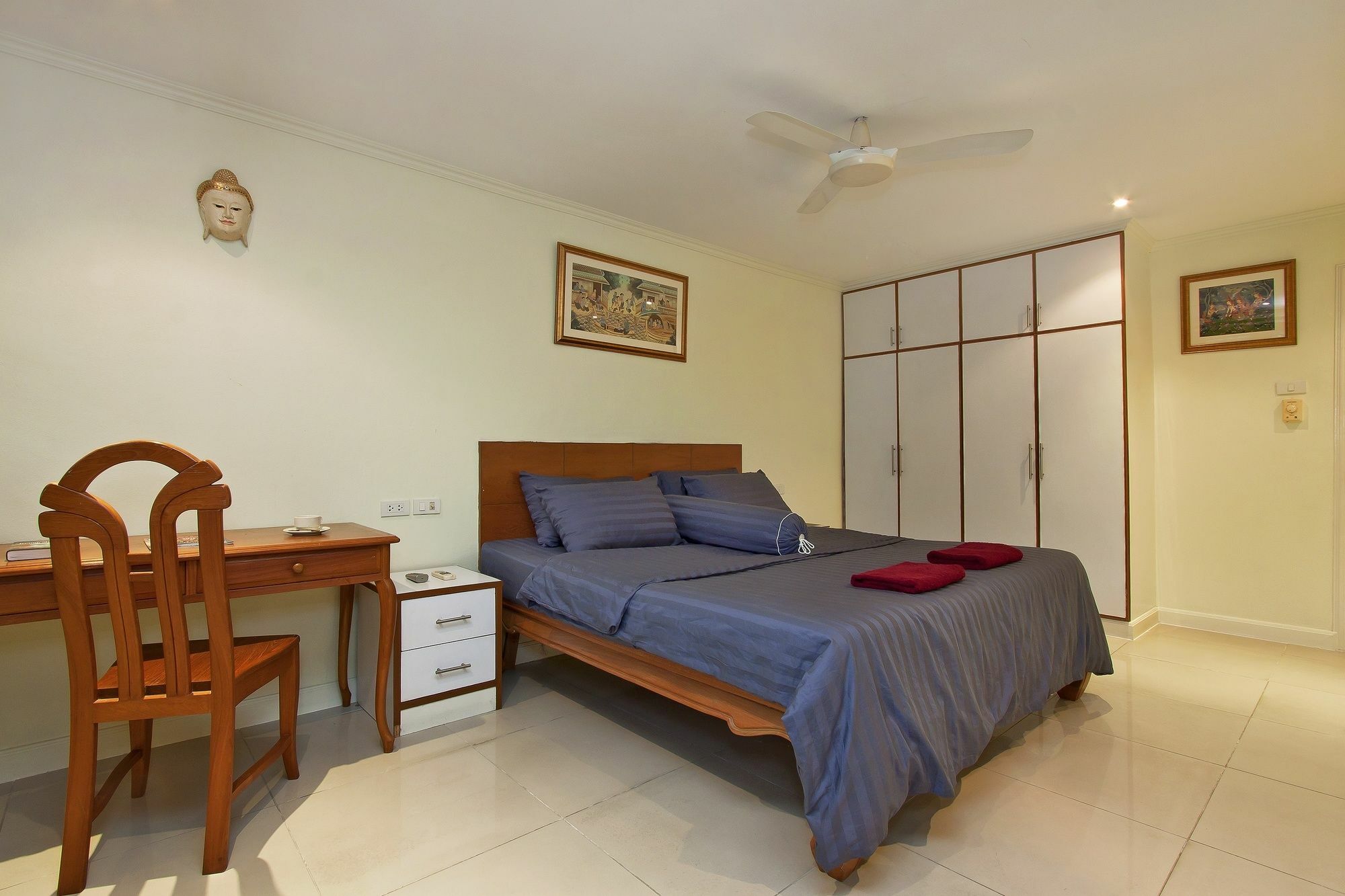 Argyle Apartments Pattaya Exterior photo